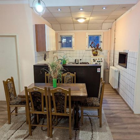 Apartman Dunja I Milos Mokra Gora Exteriér fotografie