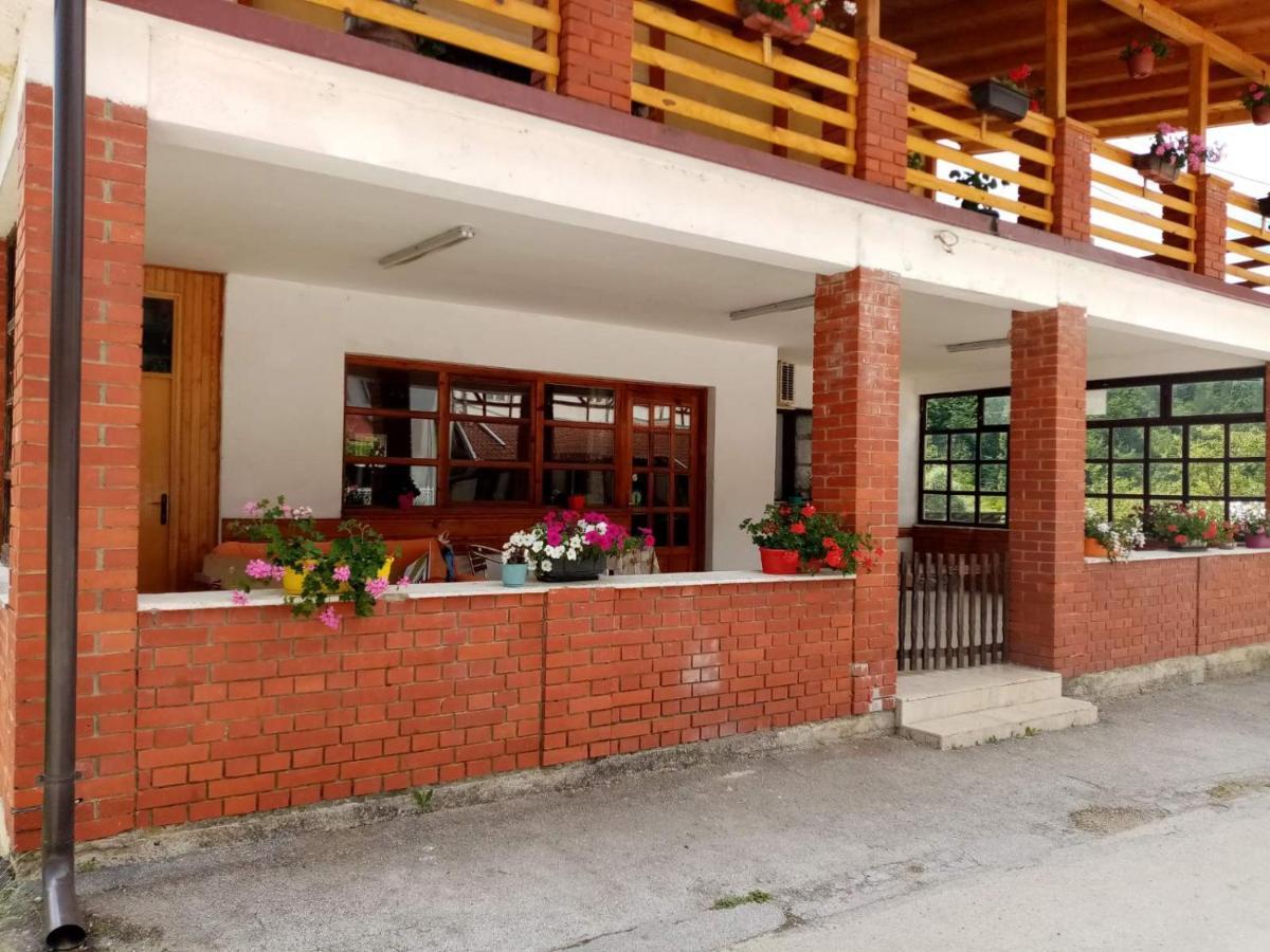 Apartman Dunja I Milos Mokra Gora Exteriér fotografie