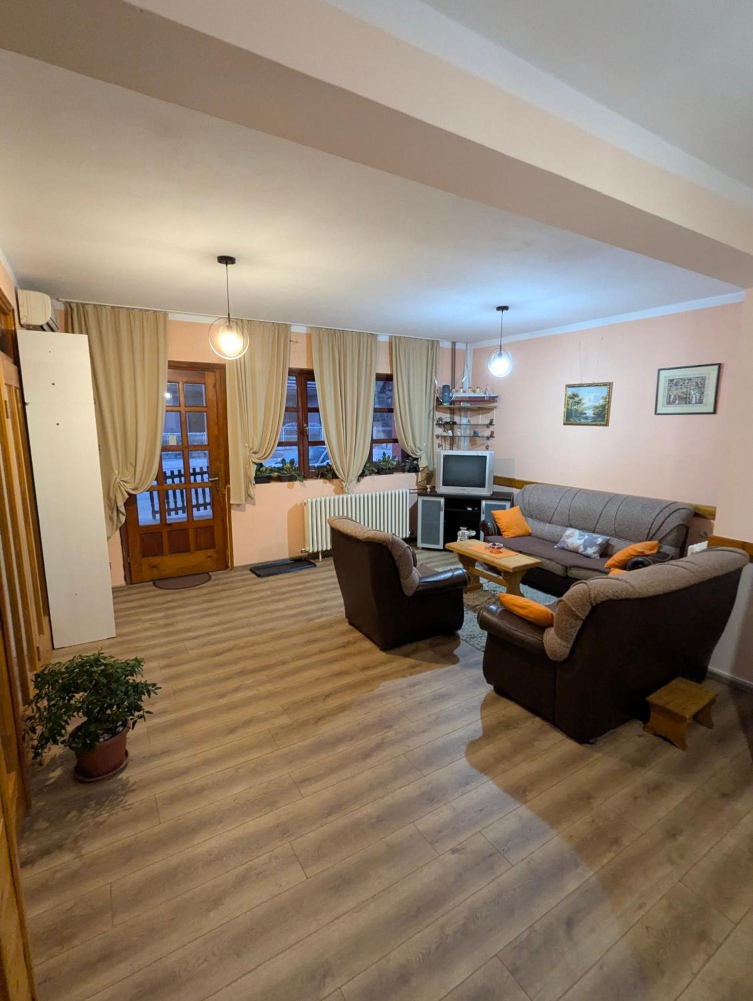 Apartman Dunja I Milos Mokra Gora Exteriér fotografie