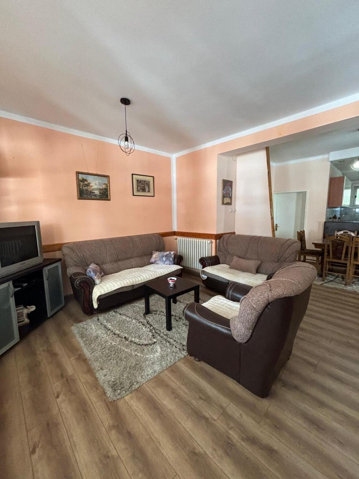 Apartman Dunja I Milos Mokra Gora Exteriér fotografie